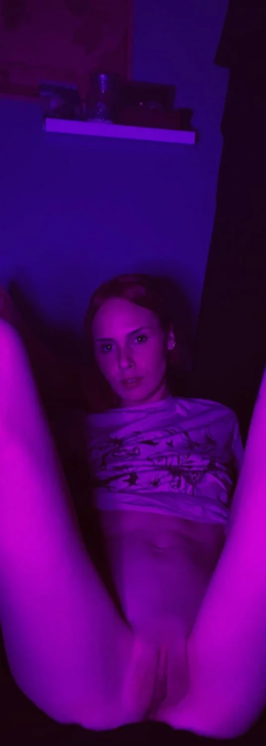 Really want more of hannah image 12