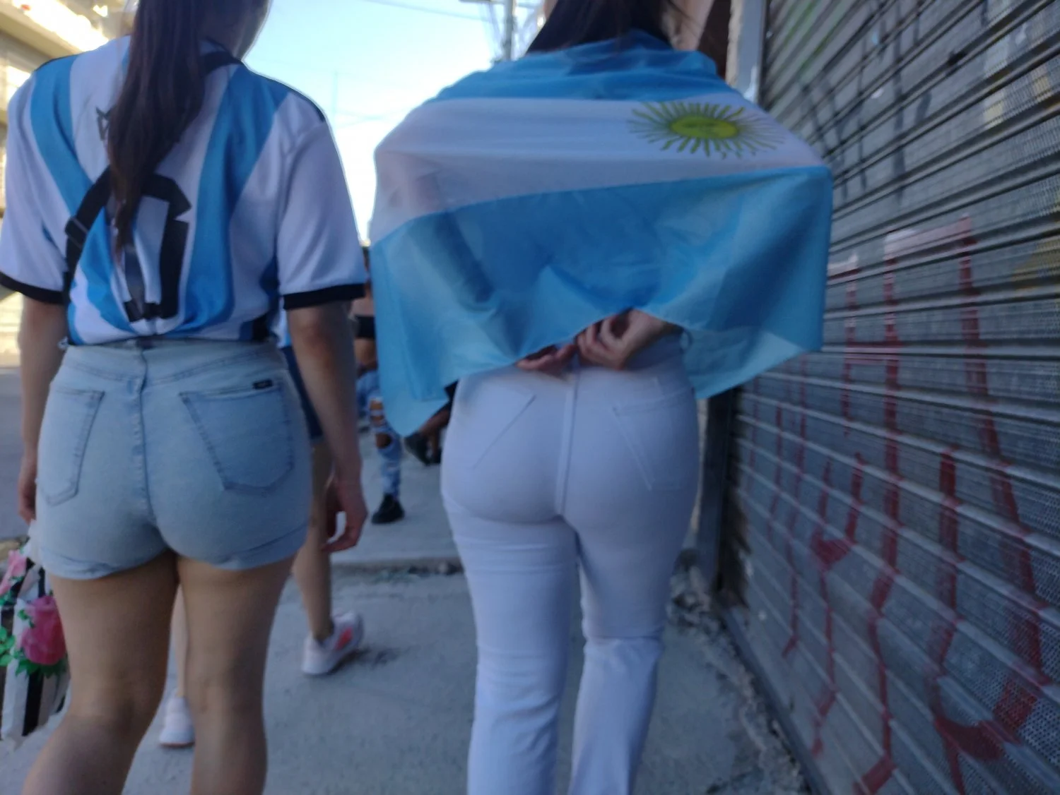 [VOYEUR] Colas mundialistas argentinas image 14