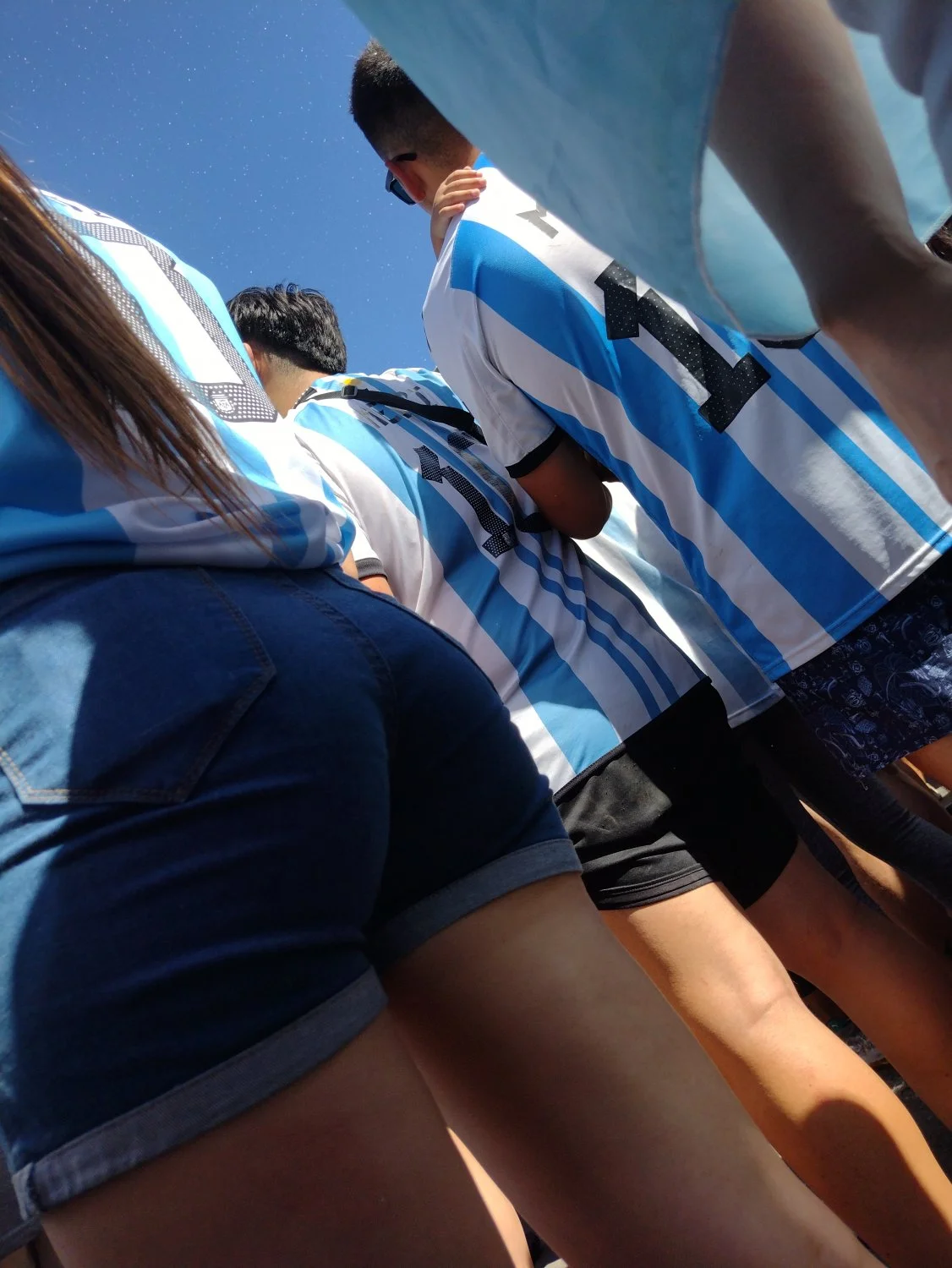 [VOYEUR] Colas mundialistas argentinas image 49