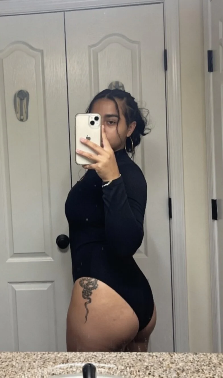 Ashlee C Facial Whore image 13