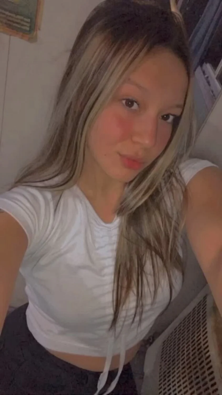 Pendeja Argentina rubia mili sexy flaca culona deliciosa con rico coño nudes image 1