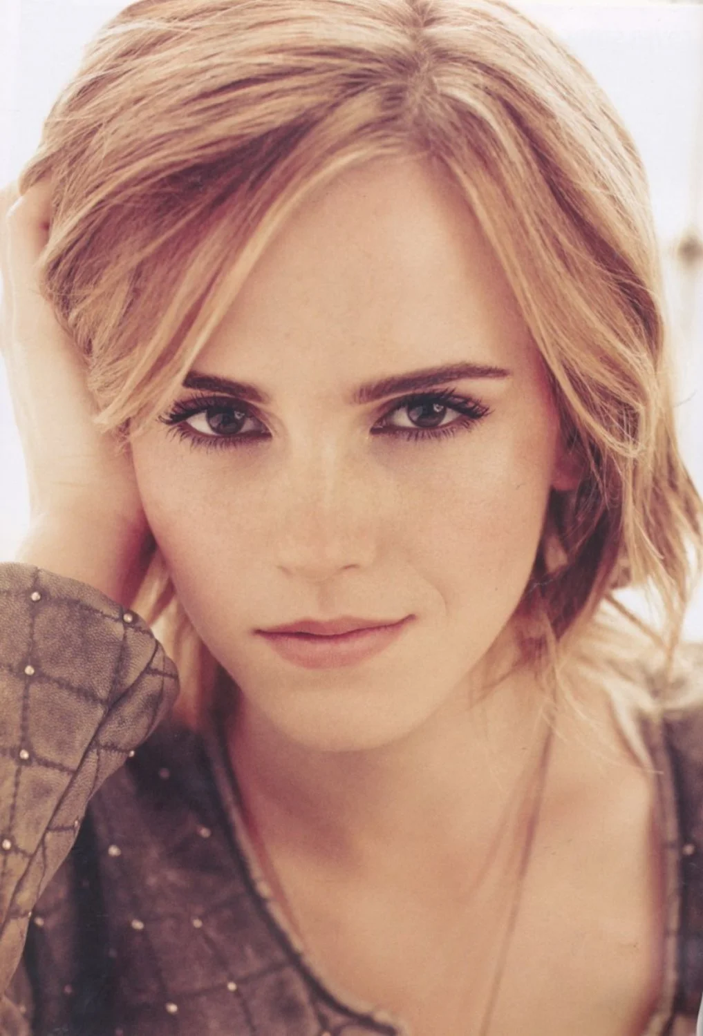Emmagasms are the better & more intense, she's much better than porn - Emma Watson image 4