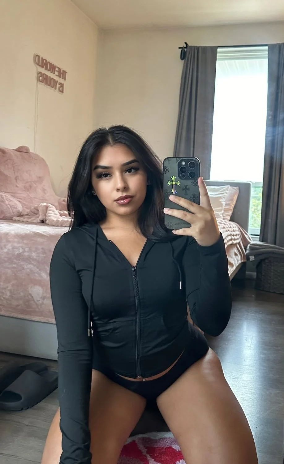 Slim Thick Latina pt.3 image 5