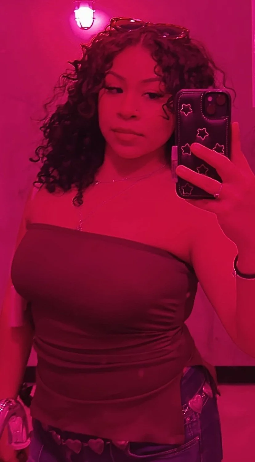 Avery satx anyone have her image 7