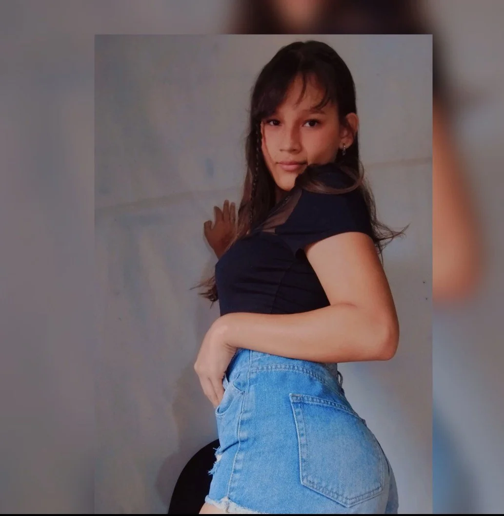 Celeste 🥵 foto de sus tetas 19 años image 14