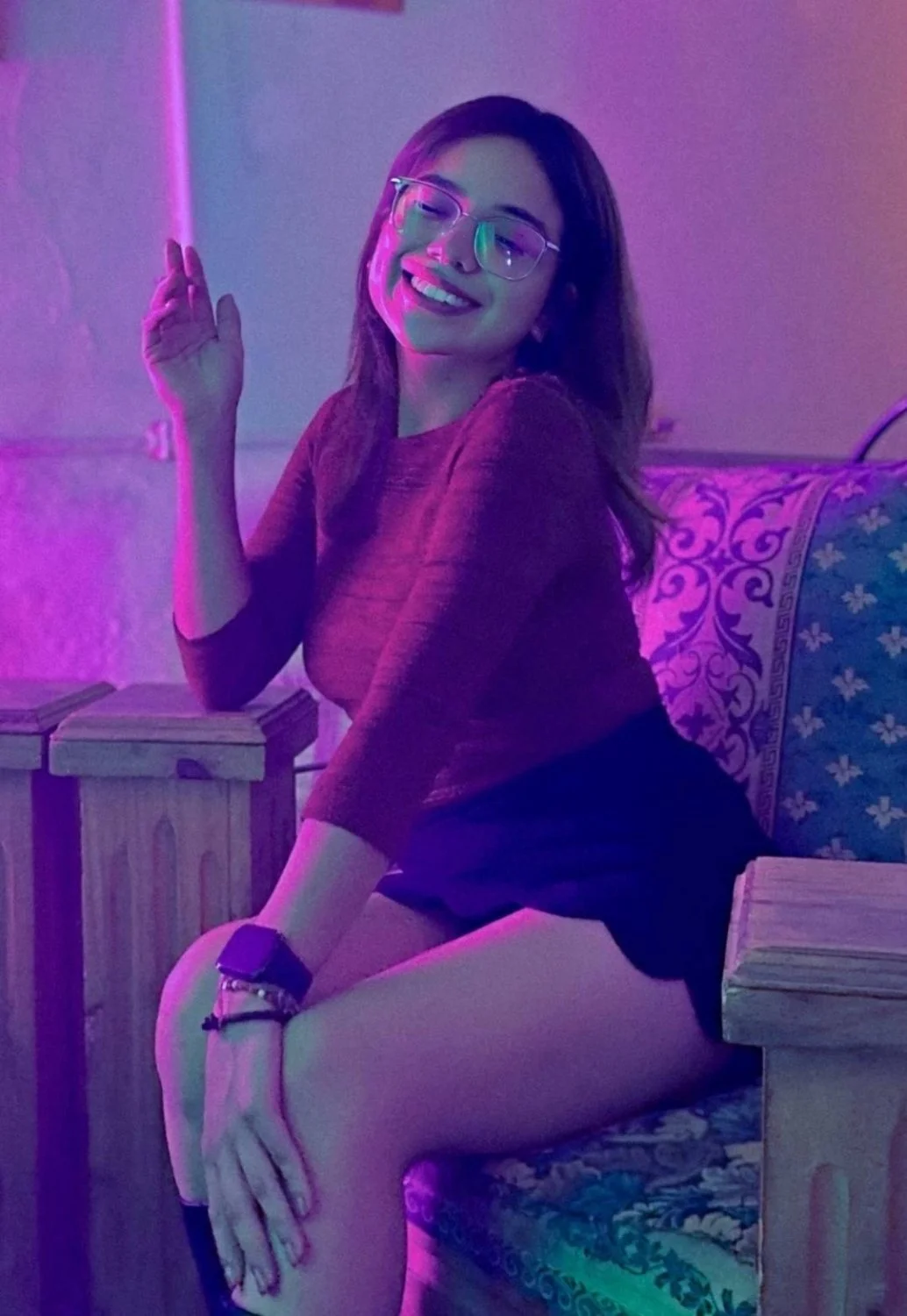 Seguidor exhibe a su mejor amiga main image
