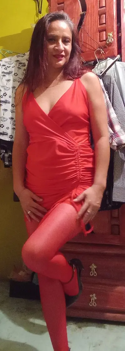 Ven mi amor que aquí esta tu diablita para hacerte lo que quieras 🤤 cover image