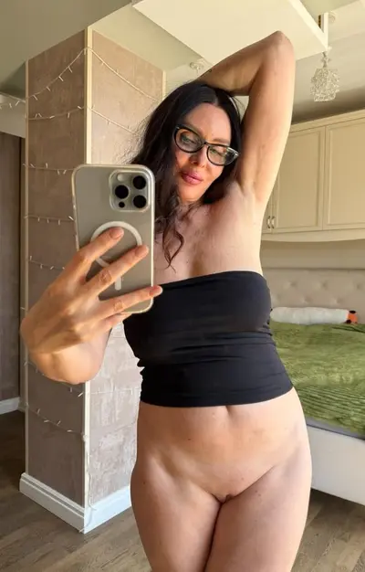 52 years old and divorced cover image