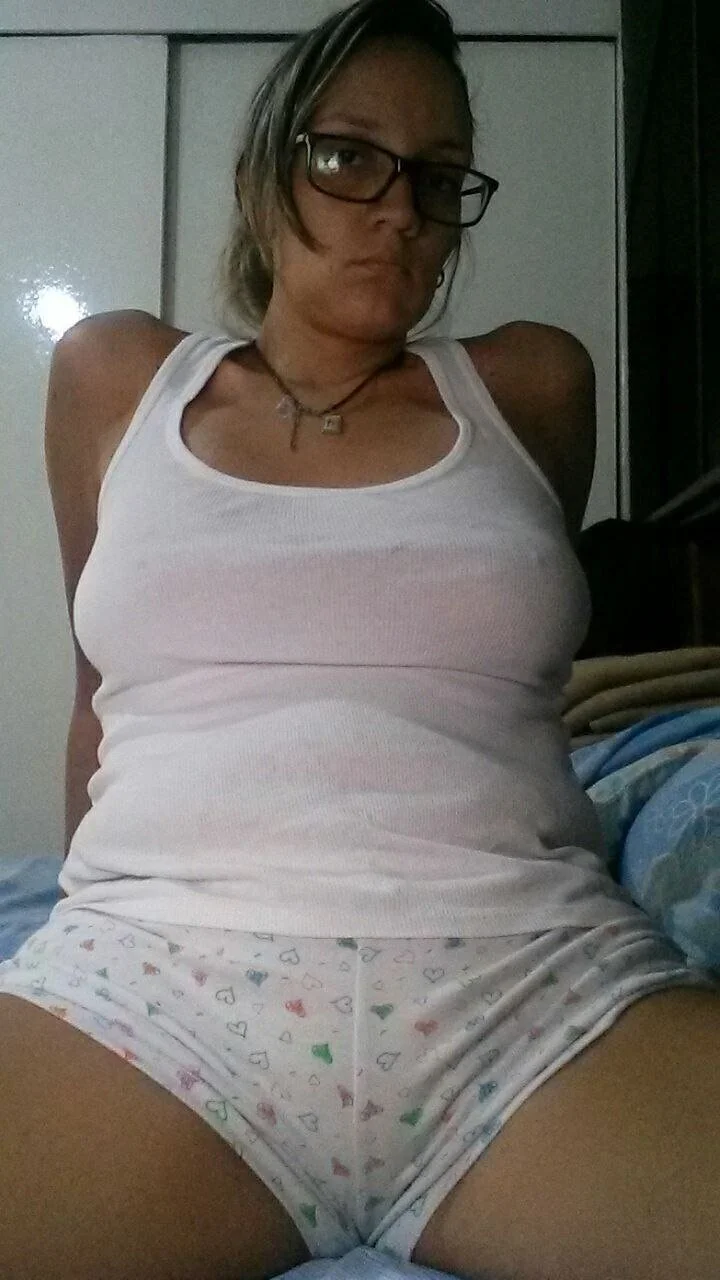 Beatriz RG una sexy milf española pt 5 image 6