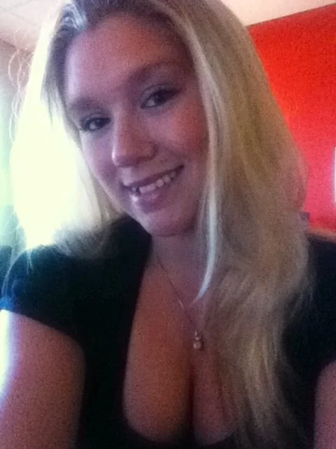 Katlin, the blonde milf with the perfect tits image 5