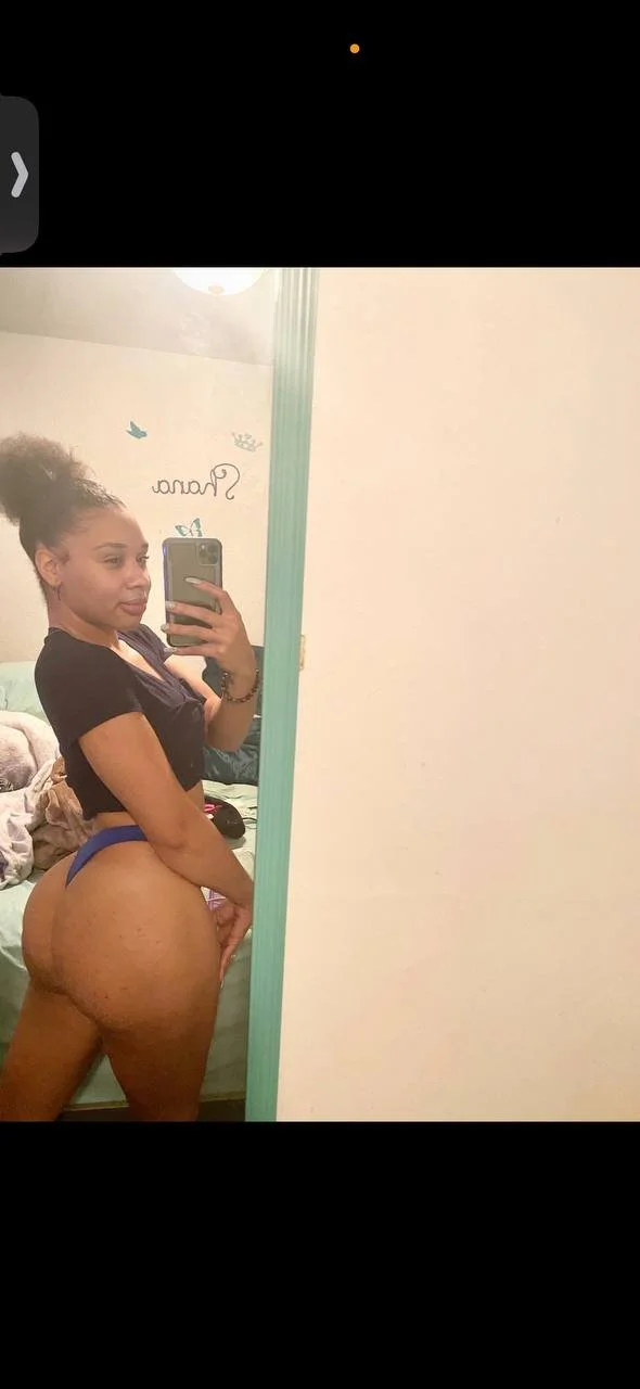 Pretty 🤩 ass bitch image 10