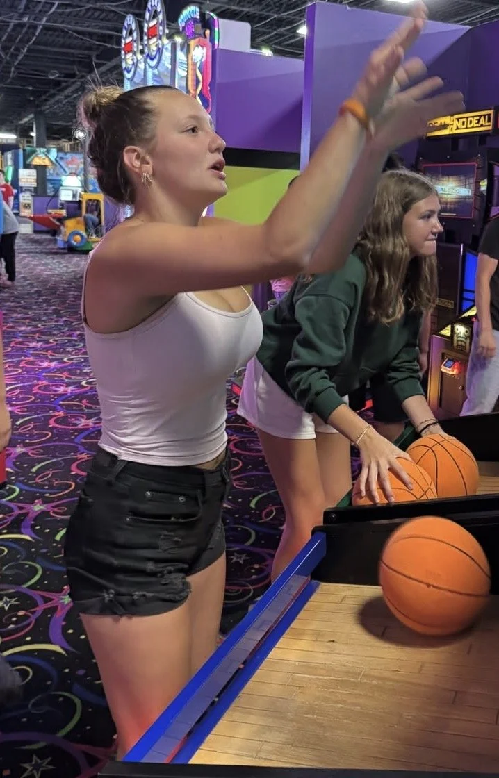 Jaidyn busty white 18 yr old teen Delano HS graduate slut image 20