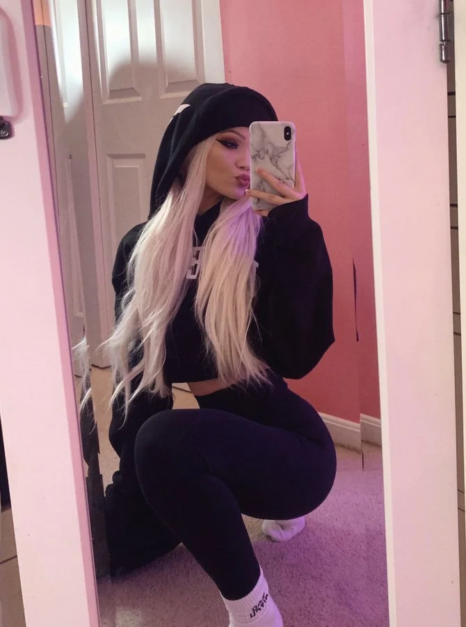 Tight Teasing Twitch Streamer Justfoxii aka Kylee Carter DM to chat image 19