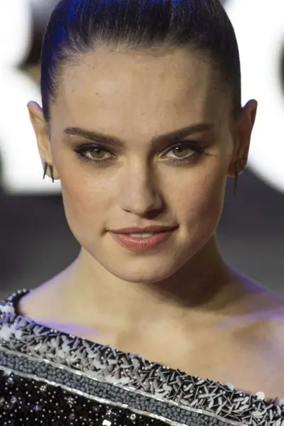 Daisy Ridley's sexy face cover image