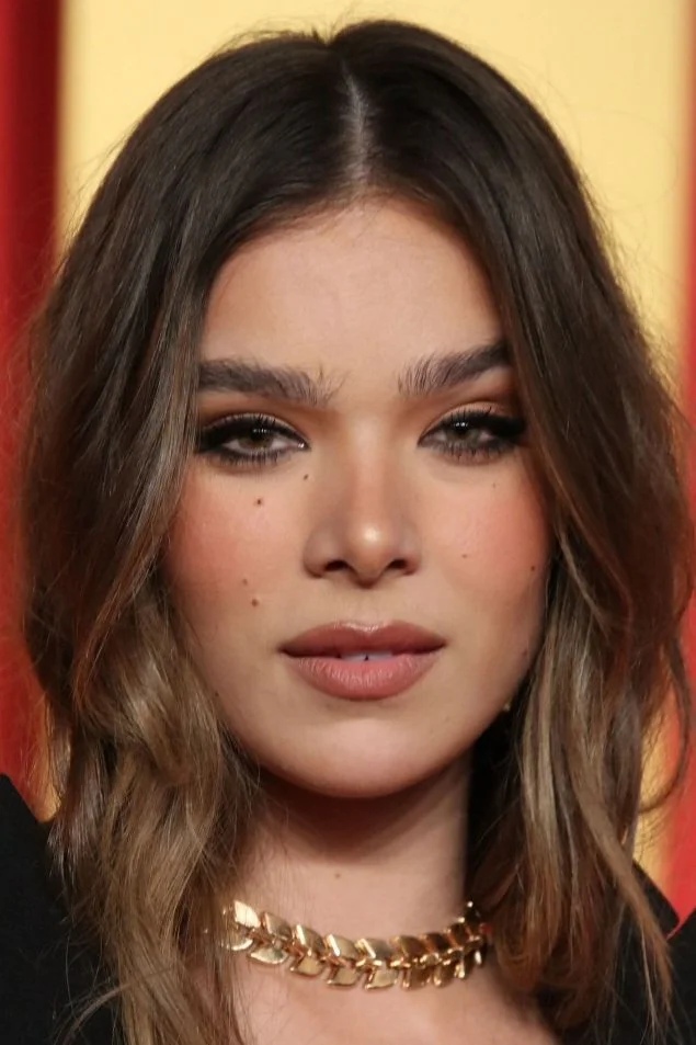 Hailee Steinfeld face card image 7