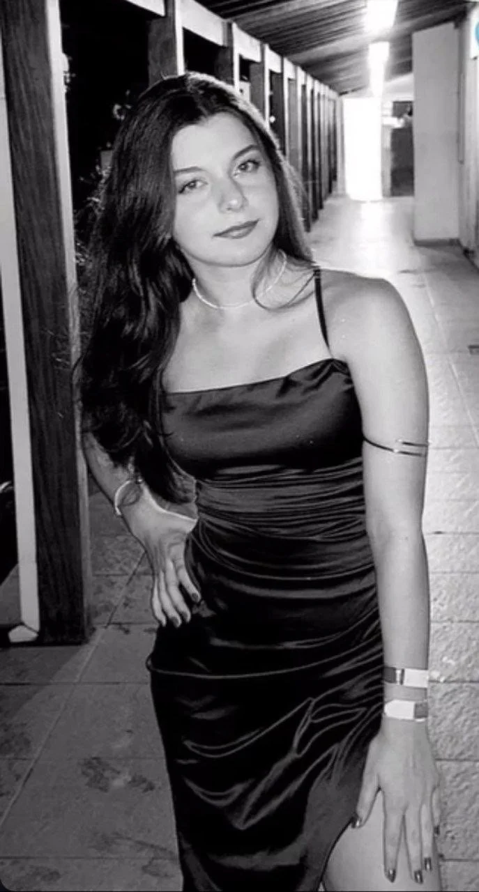 Rafaella Putinha do Cuzinho Virgem image 13