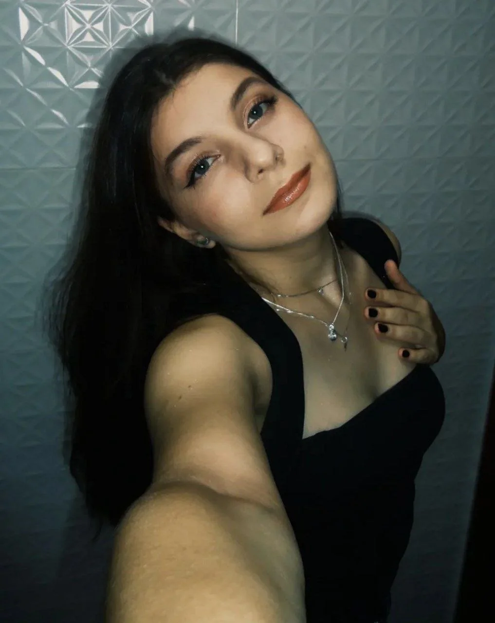 Rafaella Putinha do Cuzinho Virgem image 3
