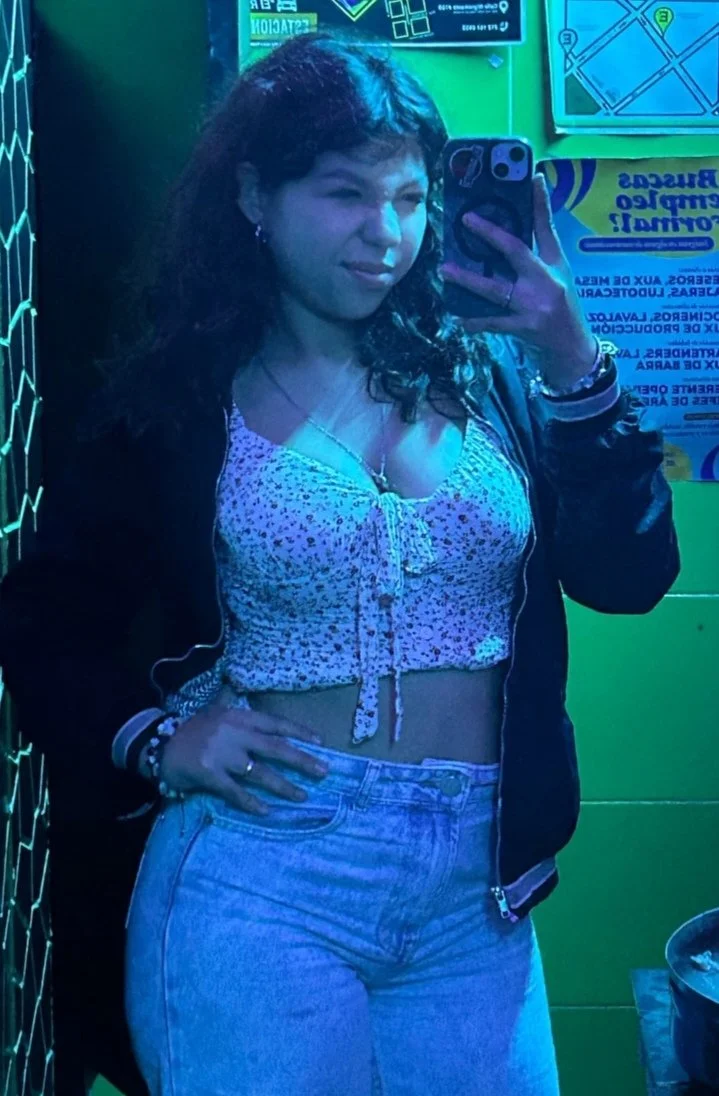 Daniela puta (18 años)de Colima image 14