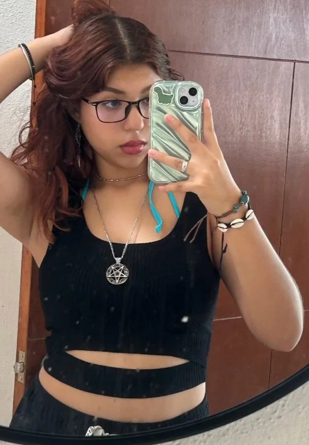 Daniela puta (18 años)de Colima image 49