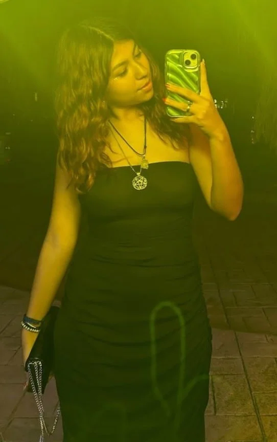 Daniela puta (18 años)de Colima image 7