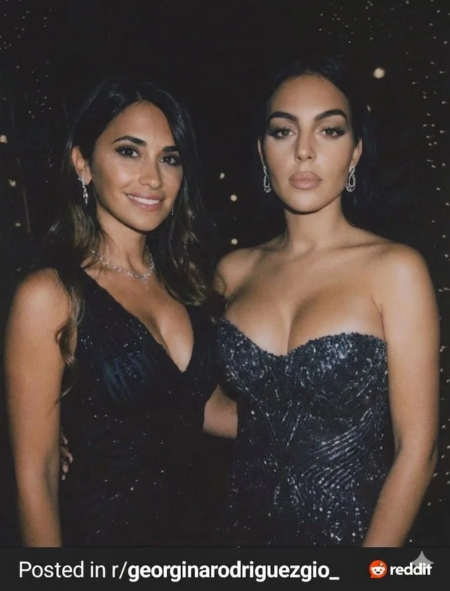 ANTONELA ROCCUZZO Y GEORGINA RODRÍGUEZ ❤️‍🔥❤️‍🔥❤️‍🔥desnudas tetas grandes😍 image 28