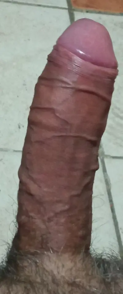 Hoy es mi cumpleaños!! Alguna putita que me sople vela?🤪 cover image