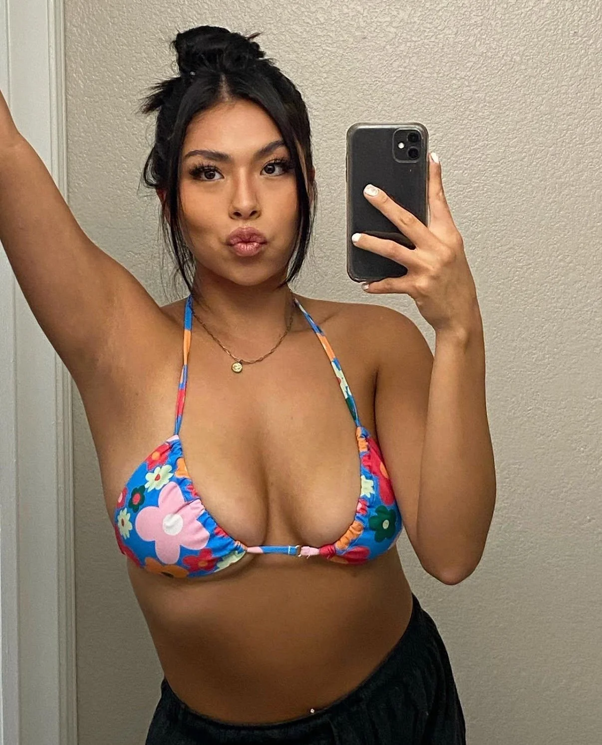 Slutty Native Leak image 4