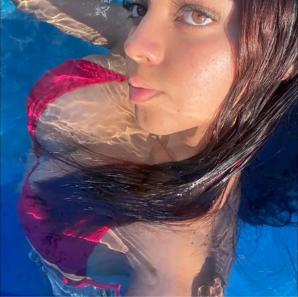 Jarocha putita casi se le salen las tetas mel ct image 5