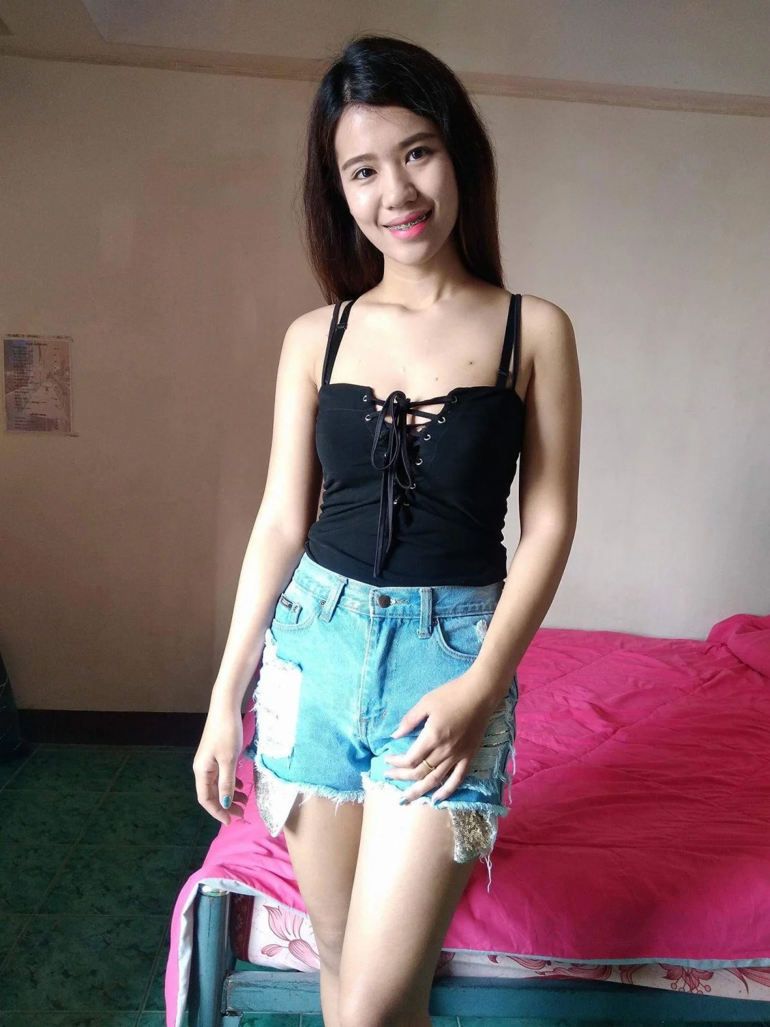 Mostly nude Asians image 26