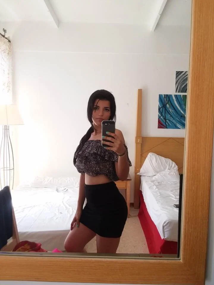 Cuban kik slut Milena, 26 FL, loves taking nudes image 19