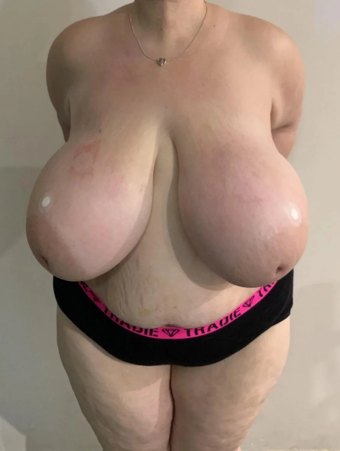 Random Huge Tits Pt 7 image 9