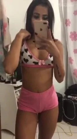Se exibindo image 1