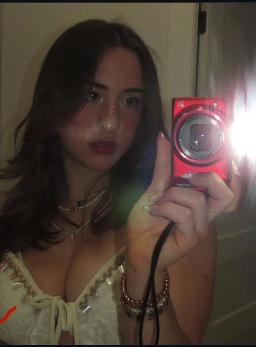 Veronica | Teens from my hs image 8