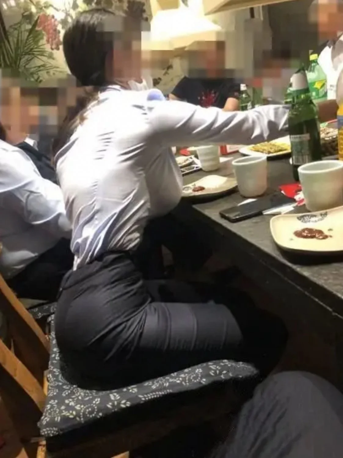 Office ladies are so fucking hot image 2