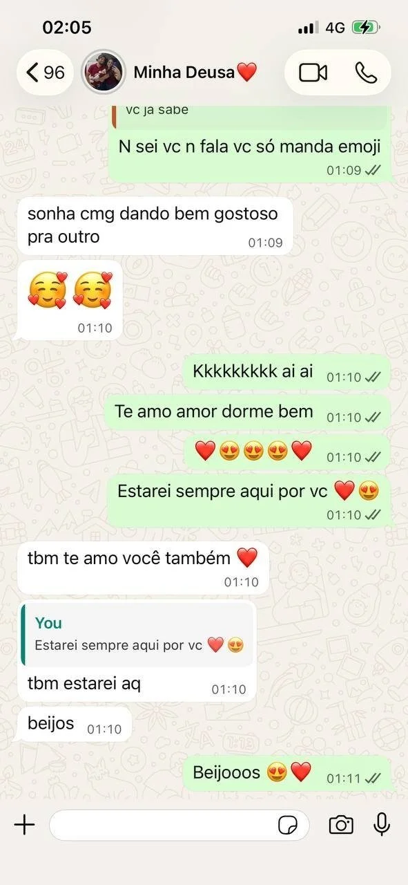 Esposa Putinha Mandou o Corno Sonha Com Ela Dando Pra Outro Vazou image 1