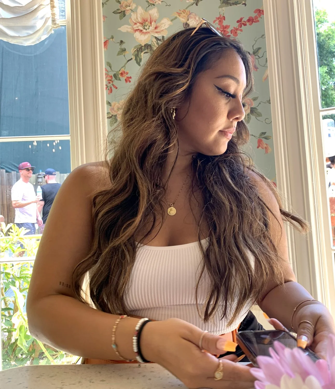 Old men eye fuck my phat ass latina gf constantly when we out in public… & I love it main image