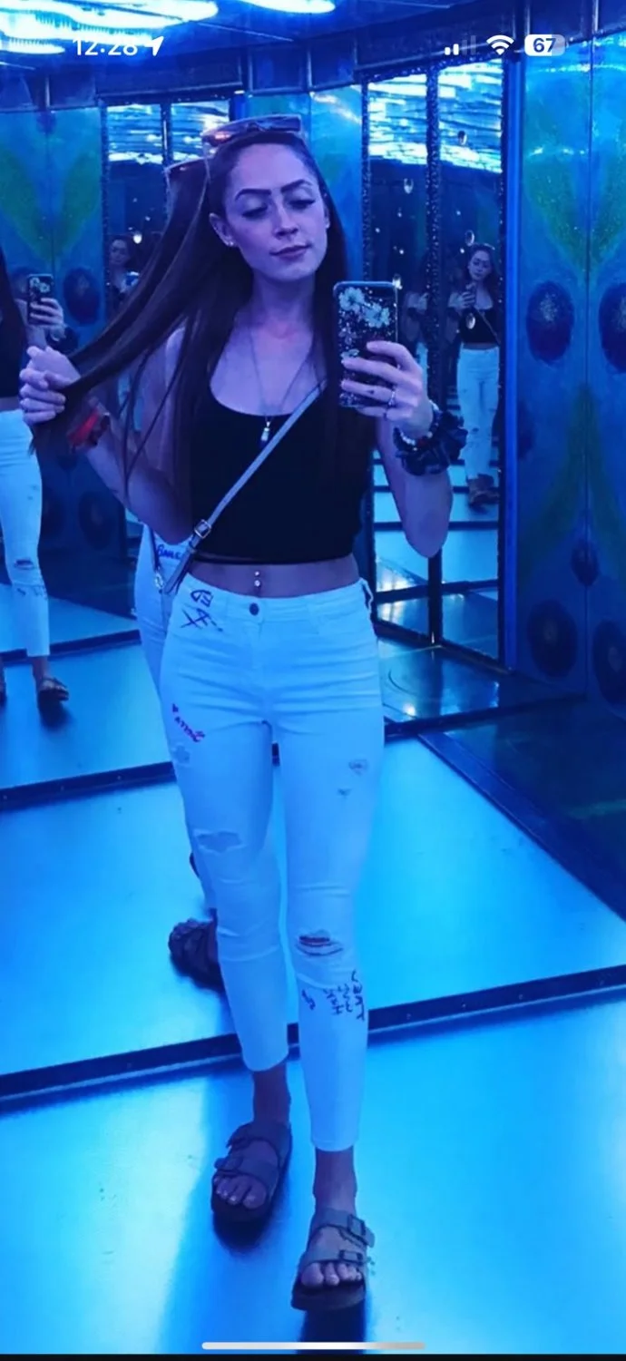 Slut Angelina proctor image 7