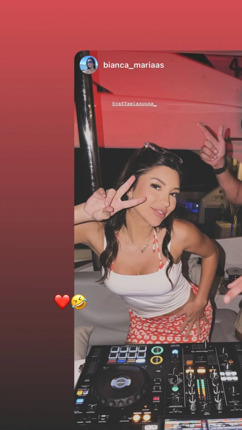 Raffaela Souza image 2