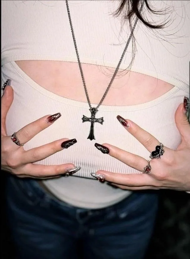 *My Faves* Ashley 24 image 21