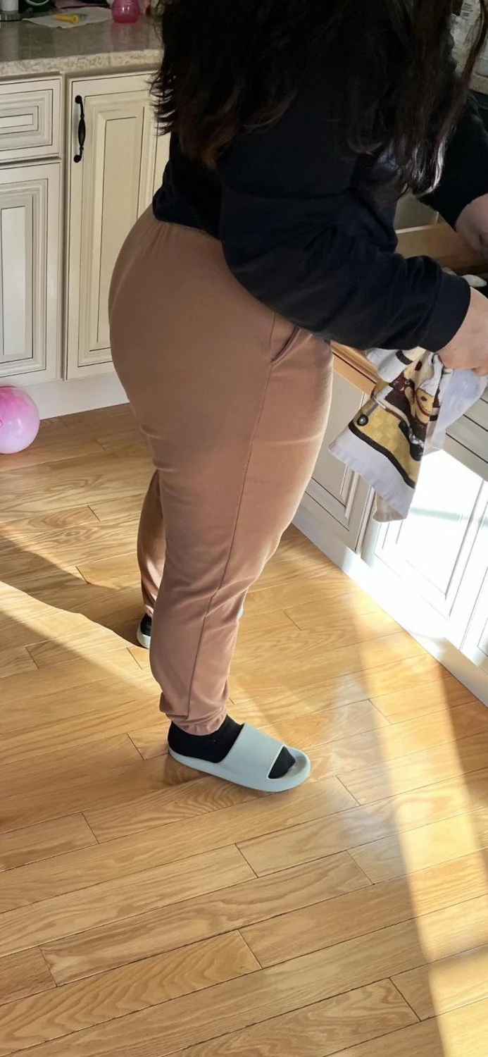 His wife’s sister who he’s ready to risk it all 😈 | He is so obsessed with her image 30