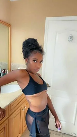 Rapper mom main image