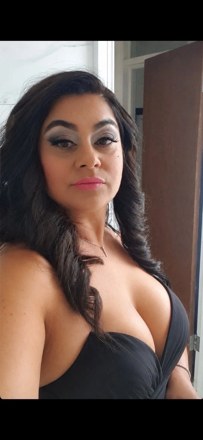 Would you let this milf drain your balls image 1