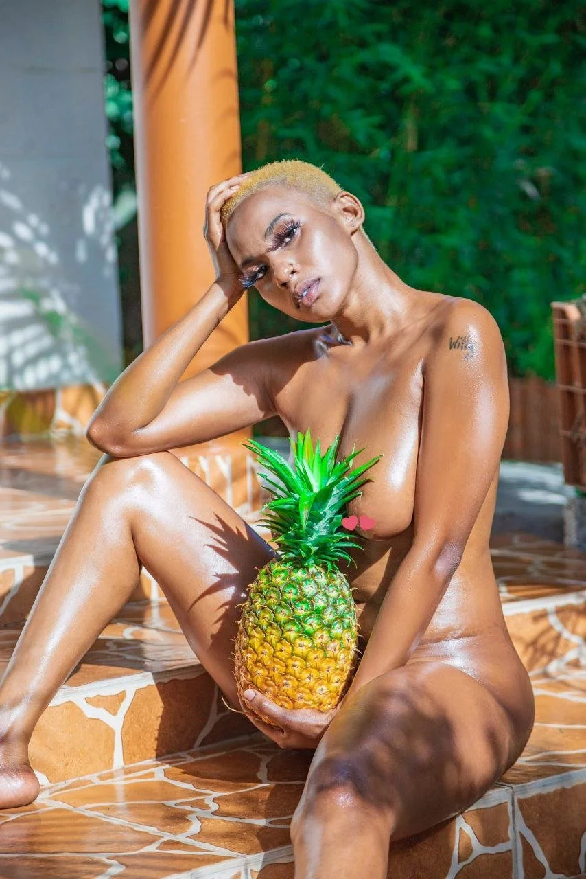 Who knows her ? image 3