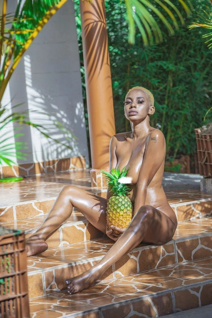 Who knows her ? image 4