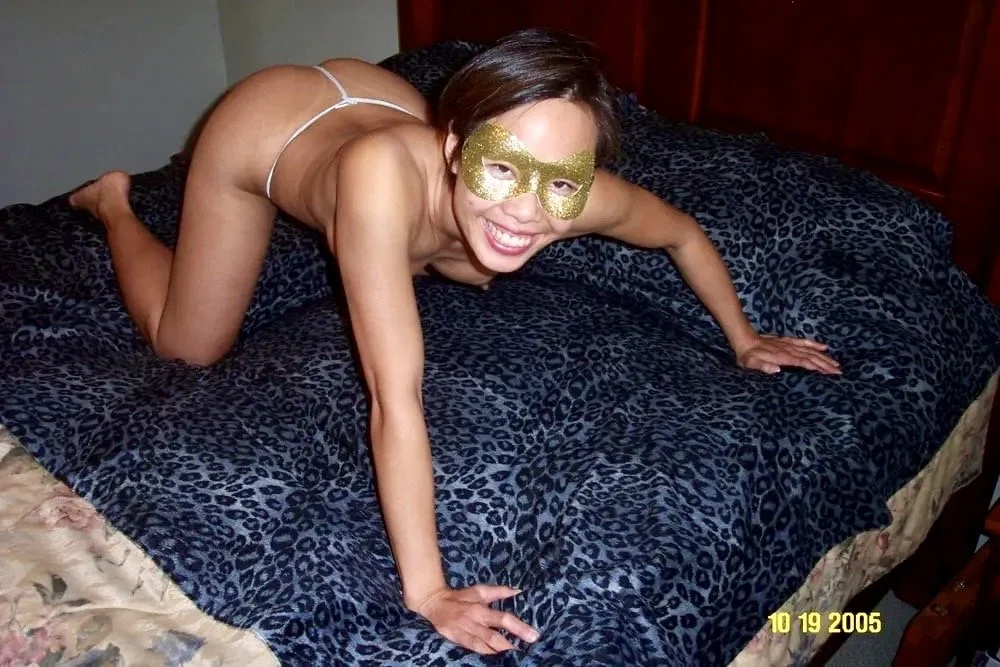 Asian wife image 13