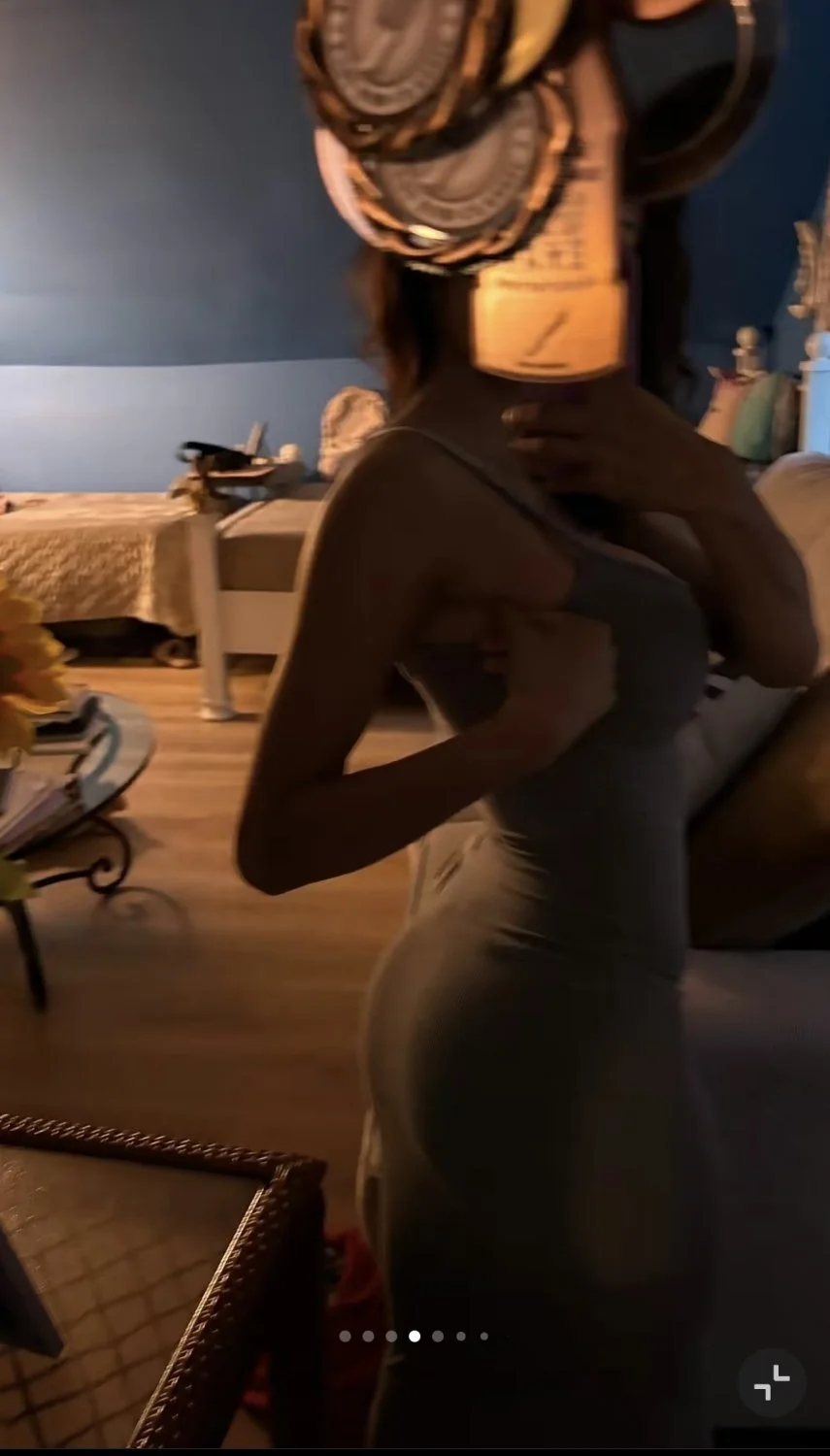 Dm me to trib and trade teen irls image 2