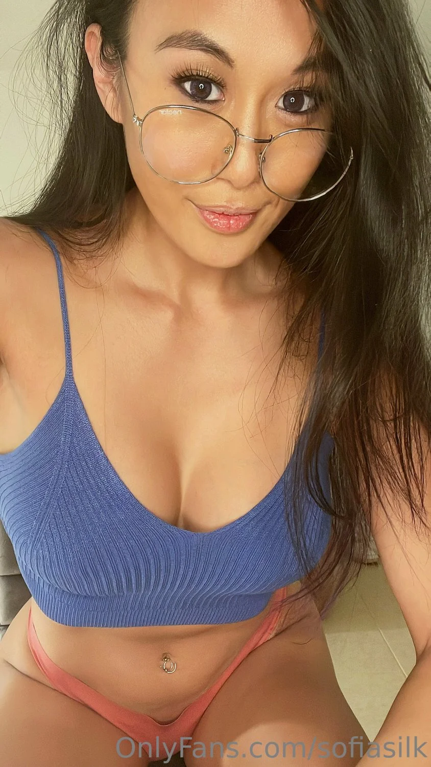 Sofia [Perfect Tits] image 2