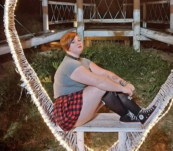 Emo nerd gordinha image 2