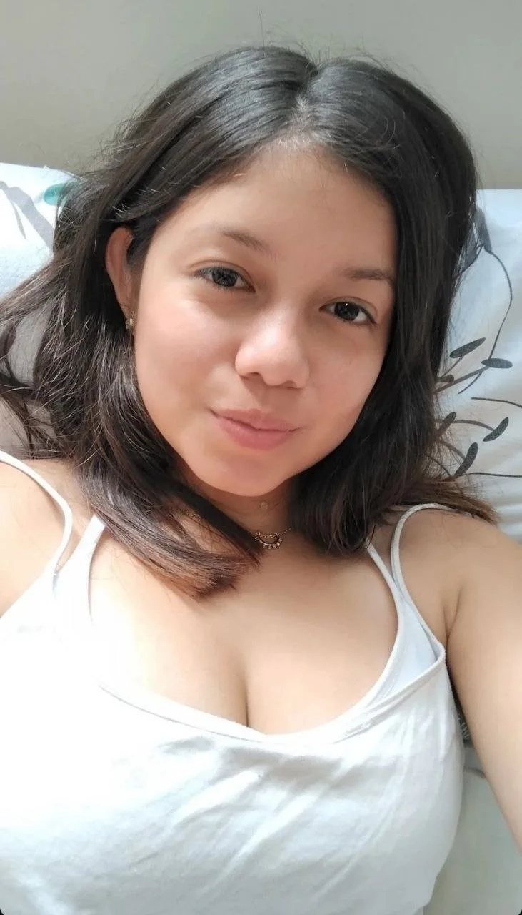 Técnica de laboratorio 🧪🧫. Daniela Vera. Ecuador image 2