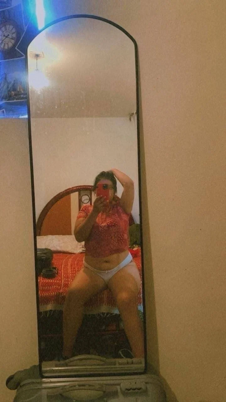 Ex putita quemada image 2